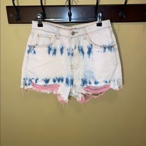 NWT Signature8 Pink & Blue Denim Shorts